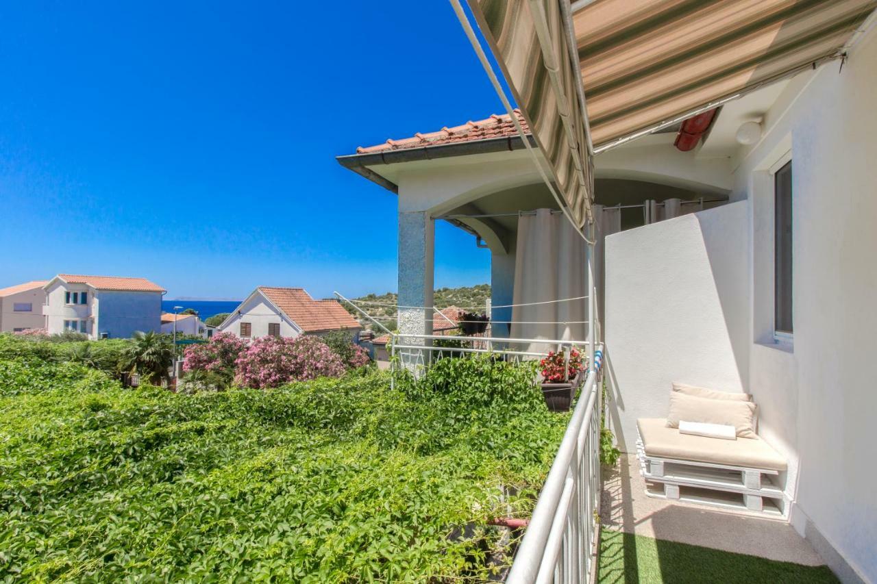 Villa Jozica ムルテル エクステリア 写真